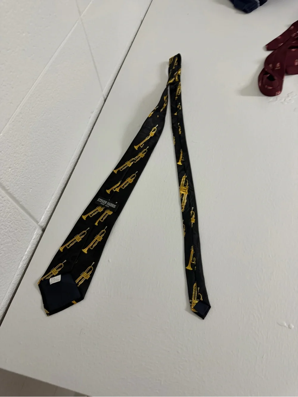 Steven Harris Hand Made Black Tie with Yellow Trumpet Pattern Worn Once